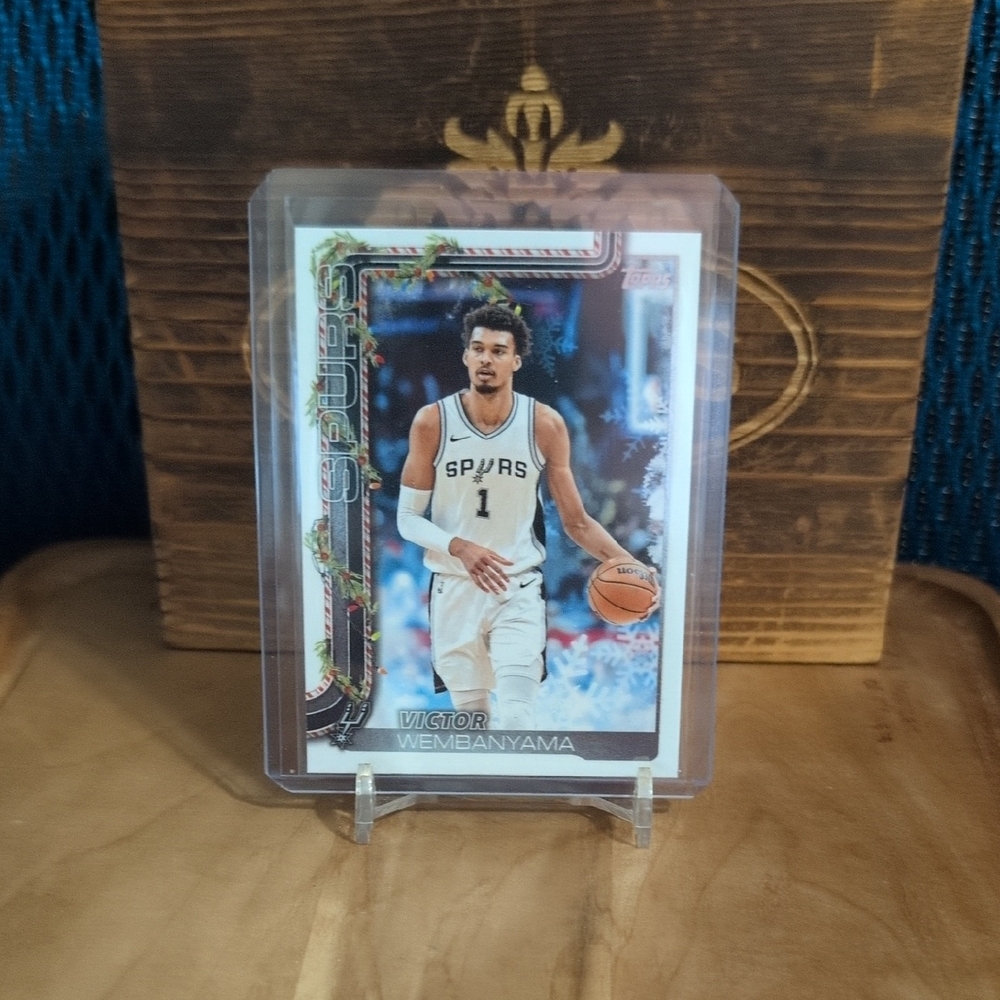2025-26 Topps Holiday Victor Wembanyama Sugar Cookie SP Spurs 🔥🔥🔥